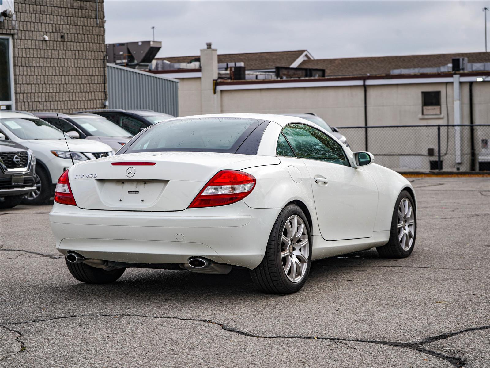 Mercedes-Benz SLK350