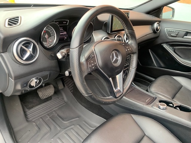 Mercedes-Benz GLA 250