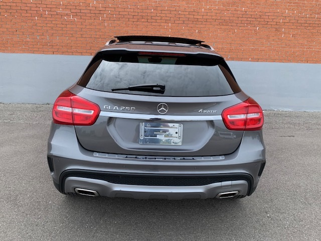 Mercedes-Benz GLA 250