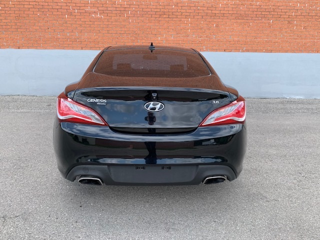 Hyundai Genesis Coupe