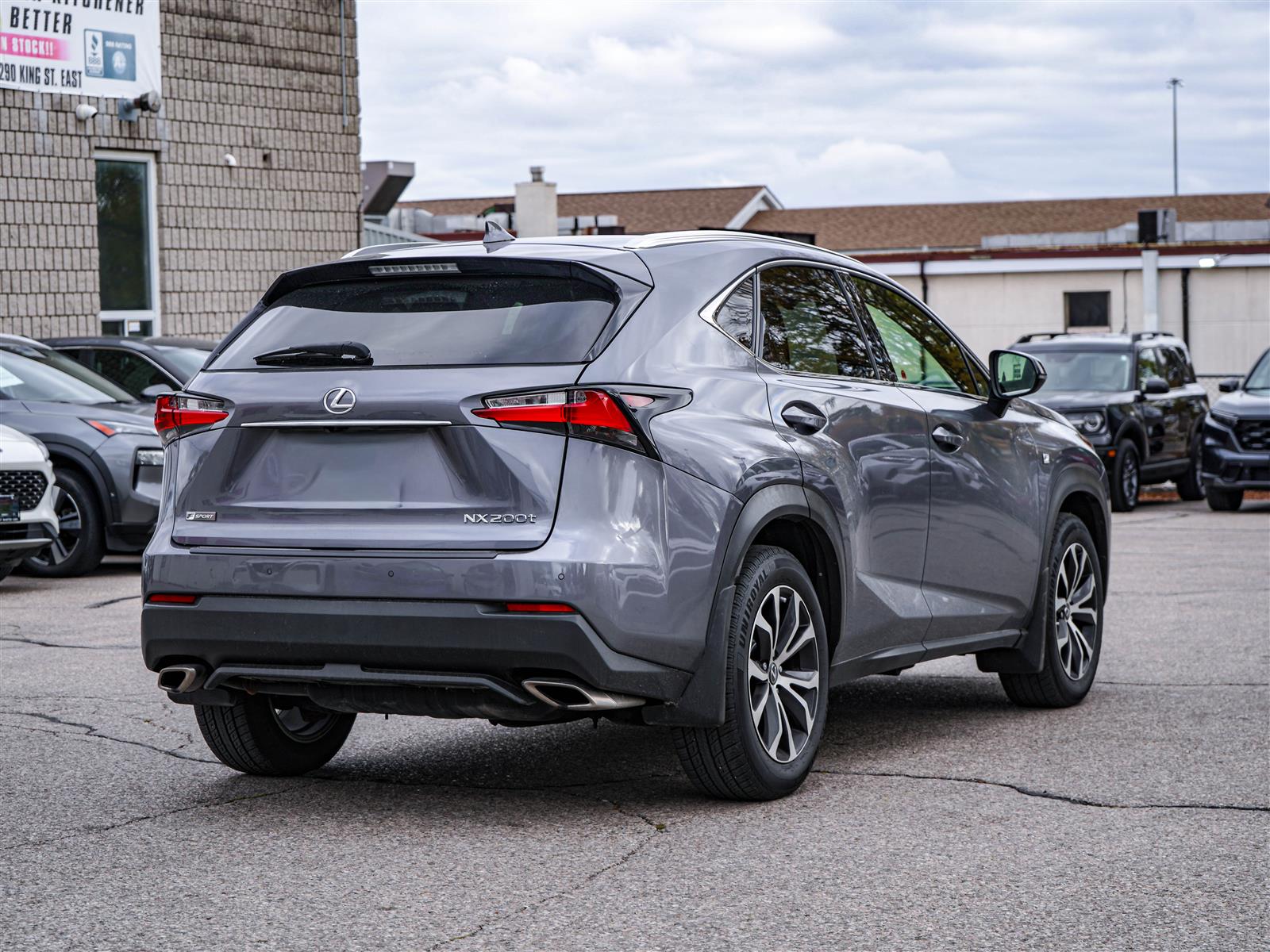 Lexus NX 200t