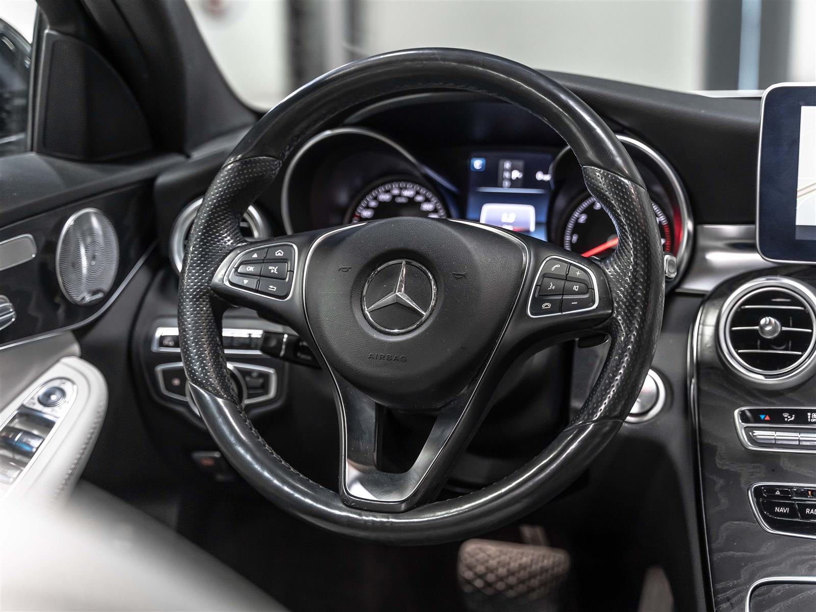 Mercedes-Benz C300
