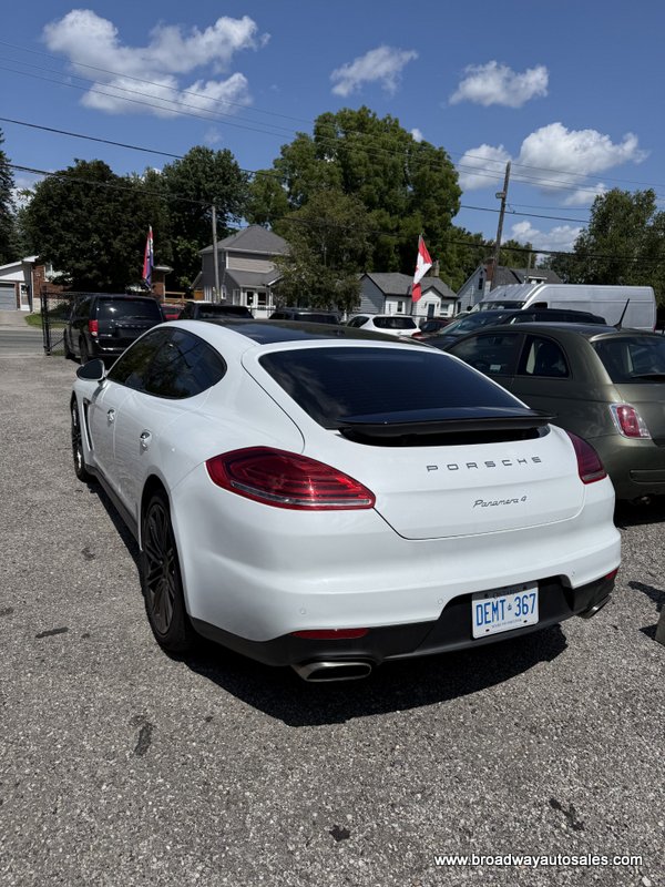 Porsche Panamera