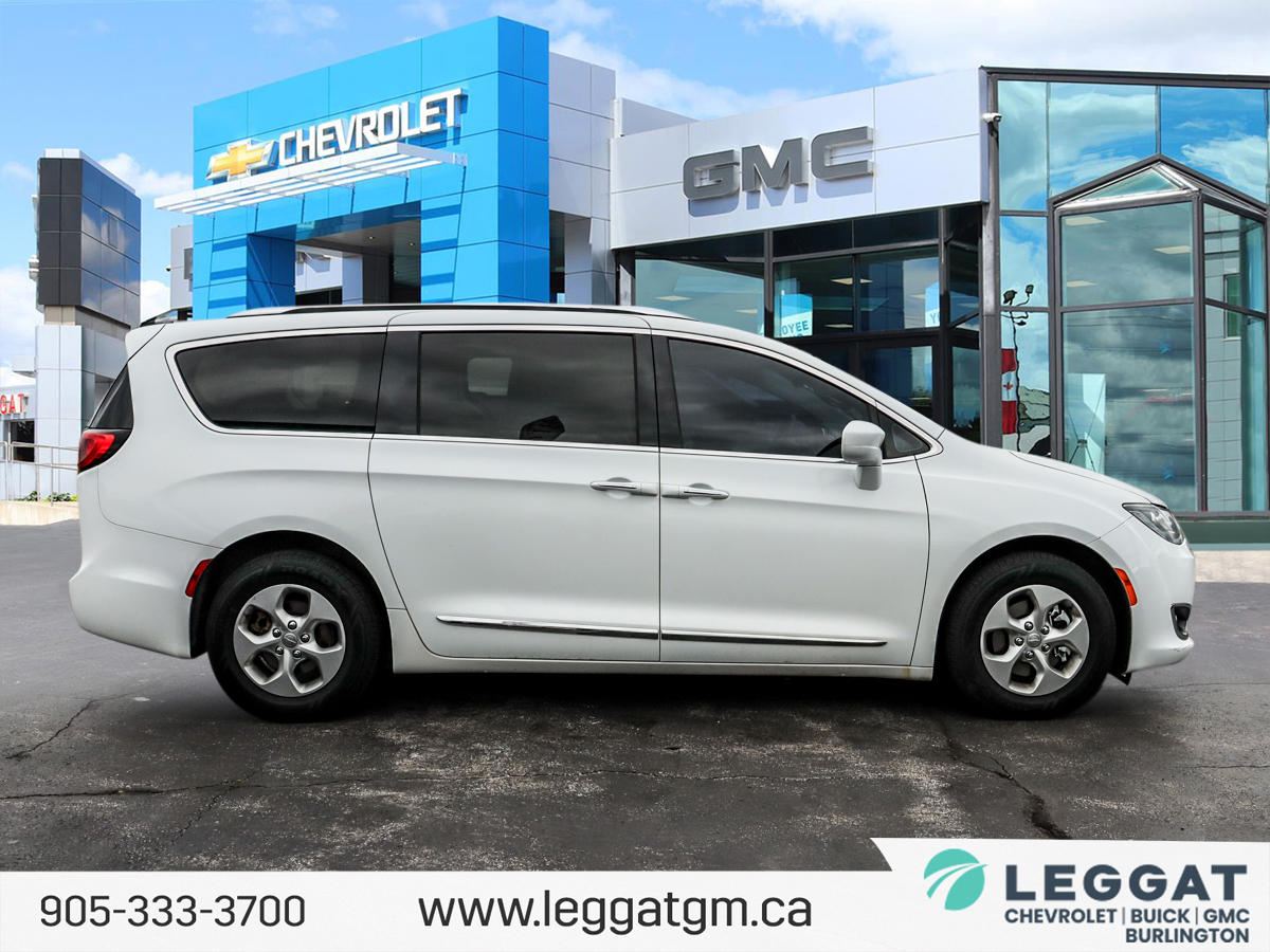 Chrysler Pacifica
