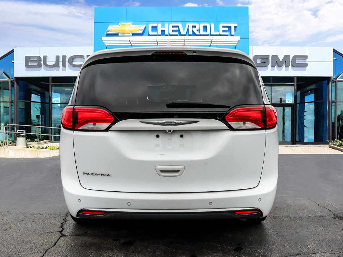 Chrysler Pacifica