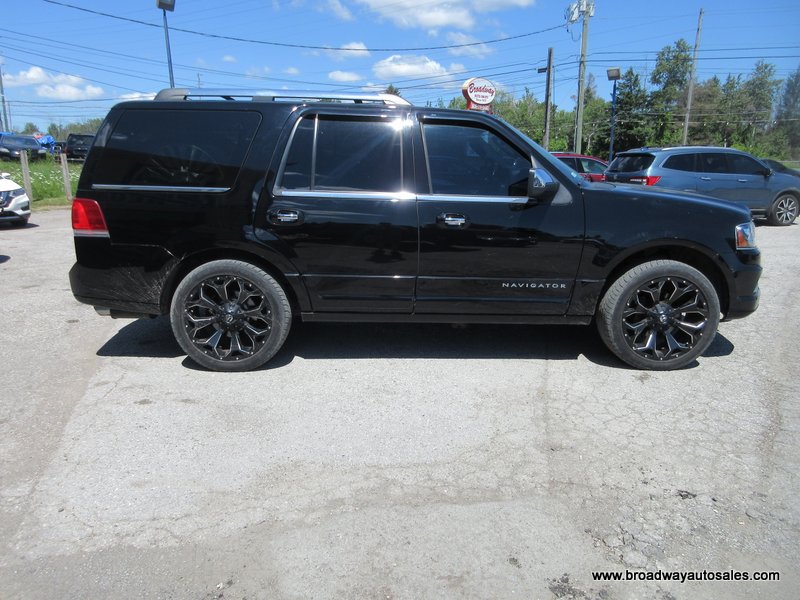 Lincoln Navigator