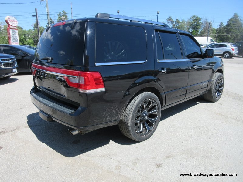Lincoln Navigator