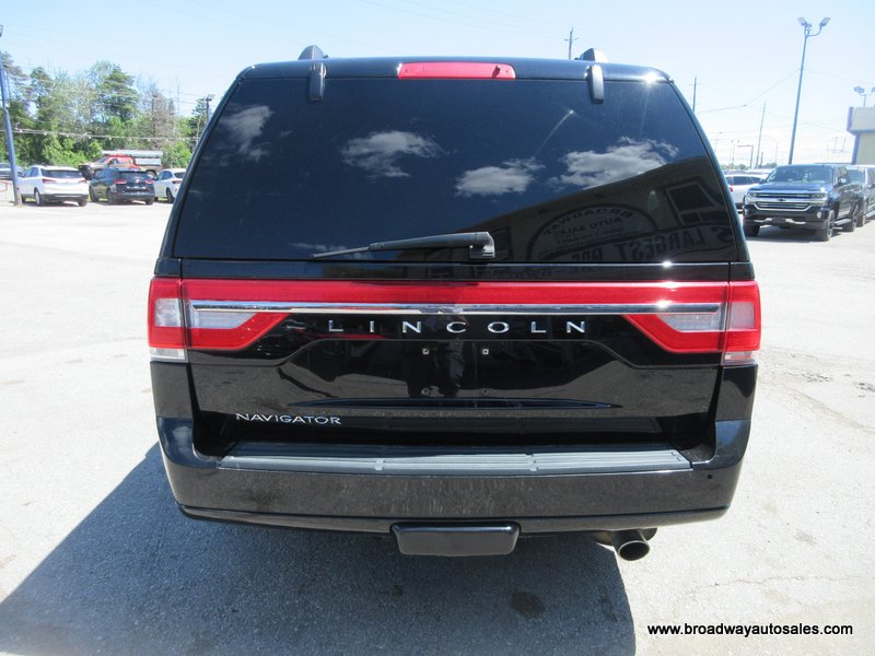 Lincoln Navigator