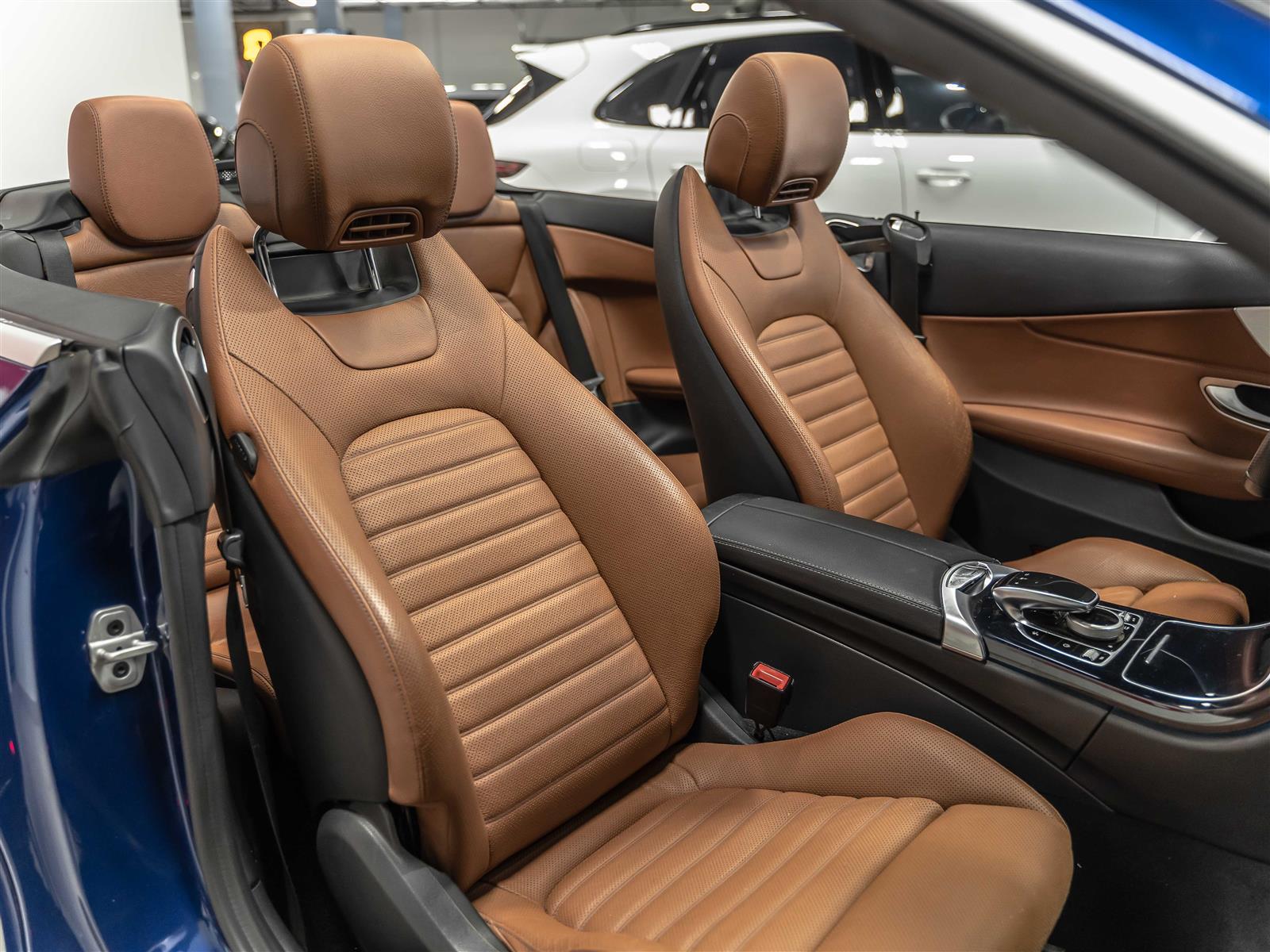 Mercedes-Benz C300
