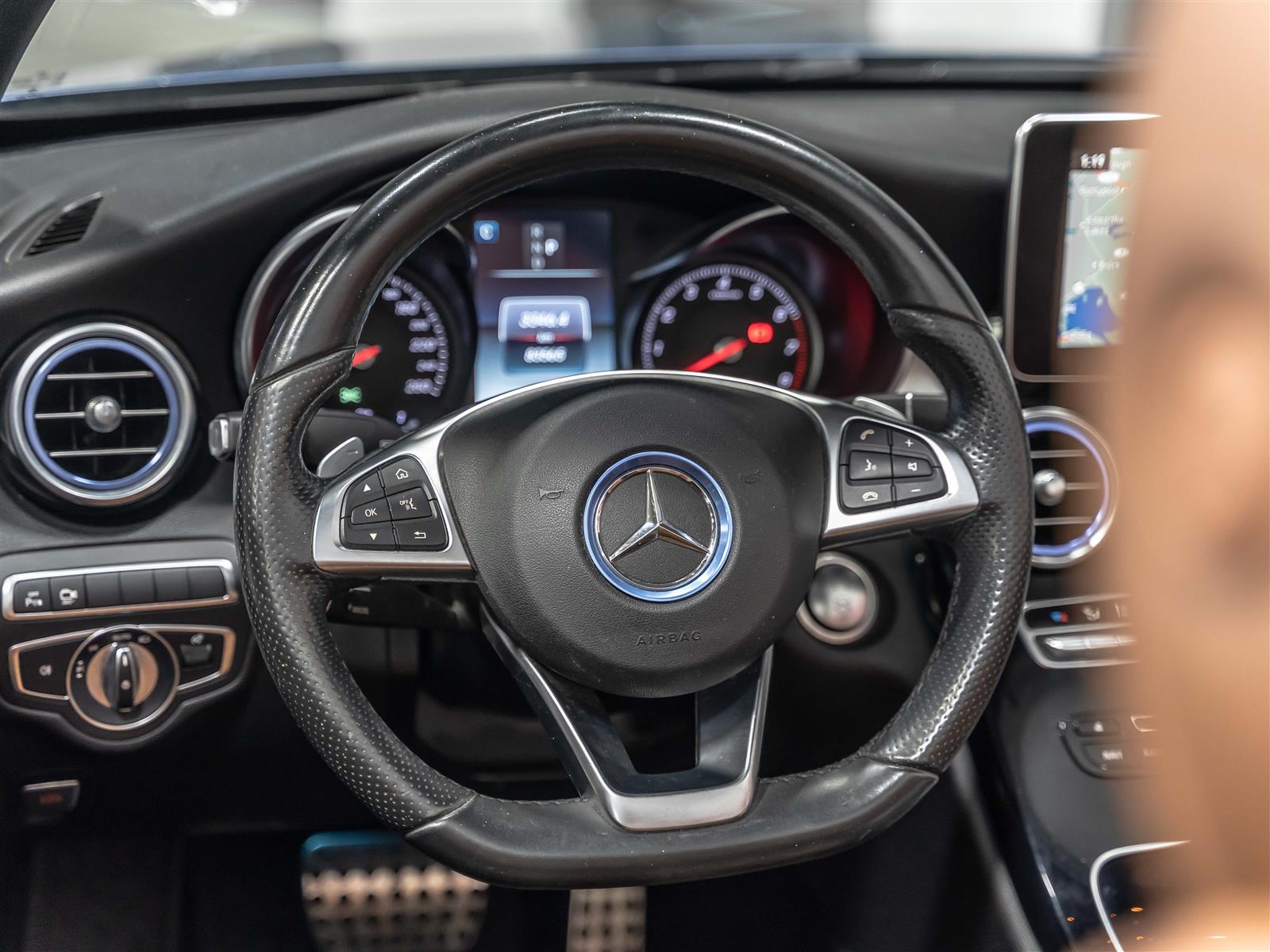 Mercedes-Benz C300