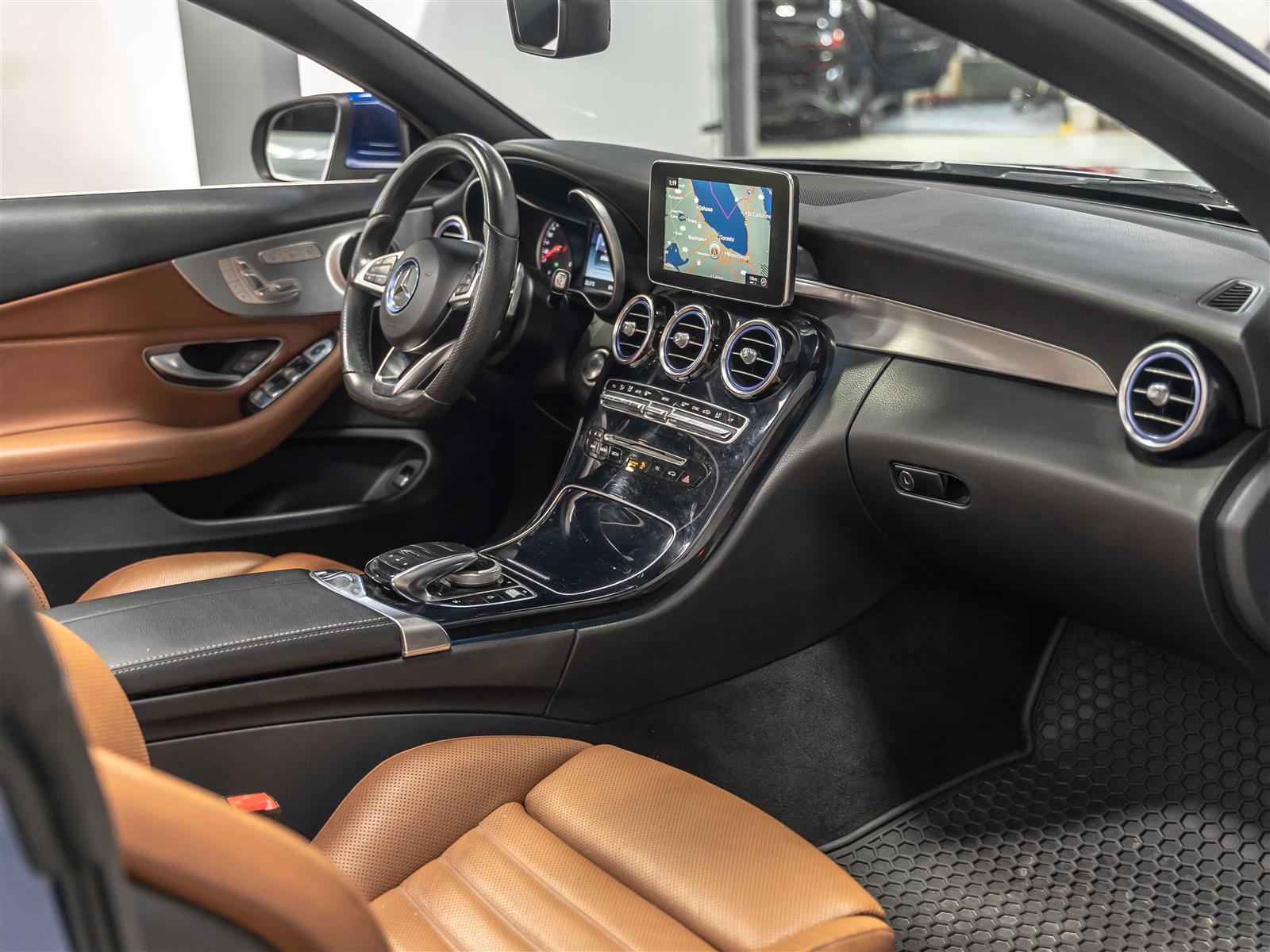 Mercedes-Benz C300