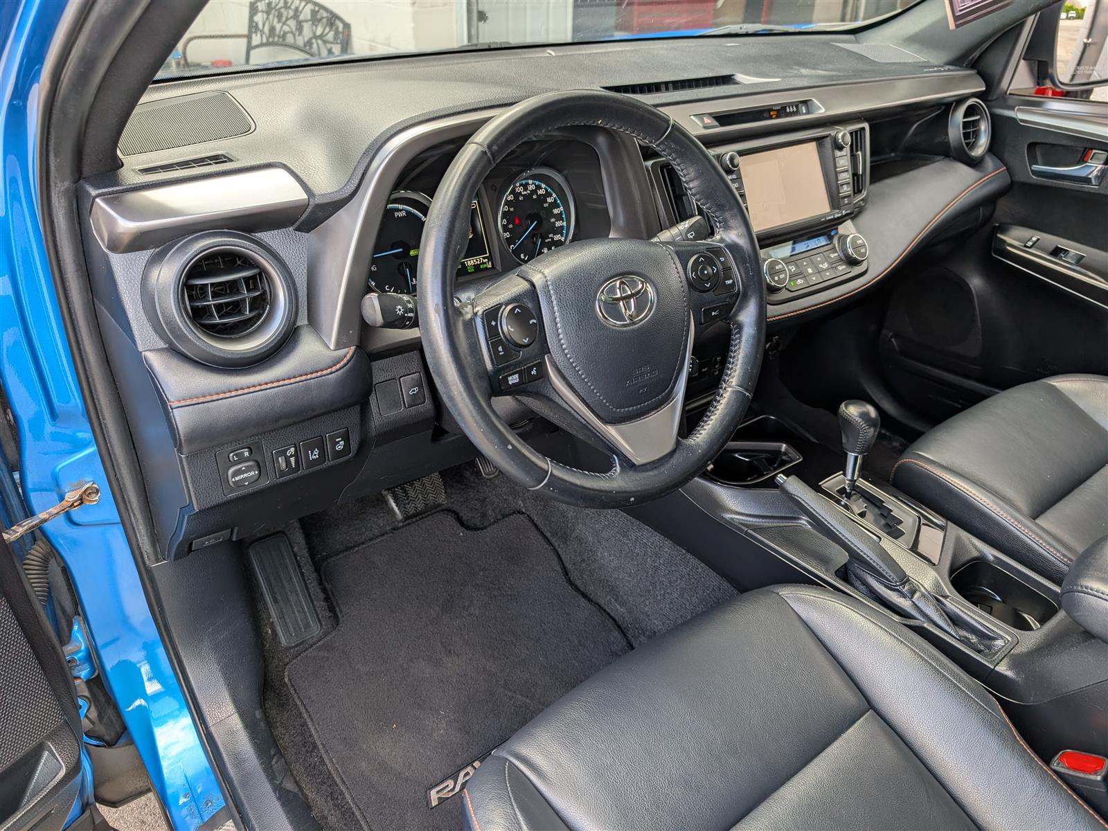 Toyota RAV4 HYBRID