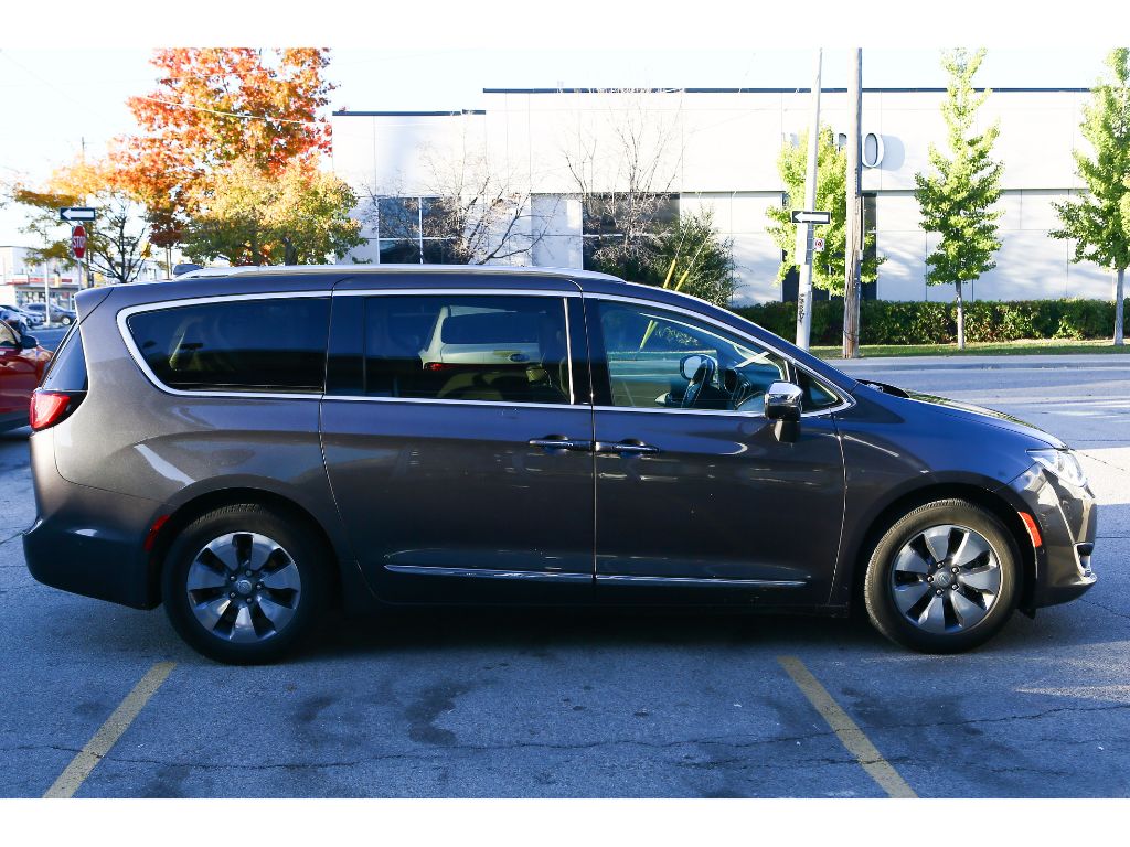 Chrysler Pacifica Hybrid