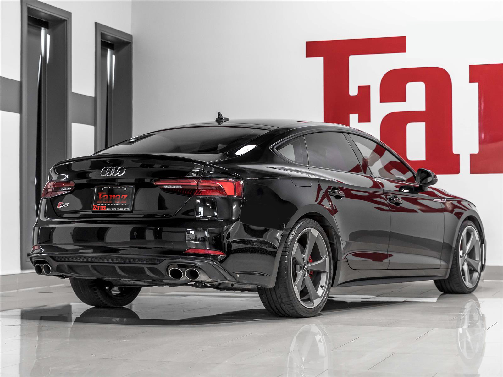 Audi S5