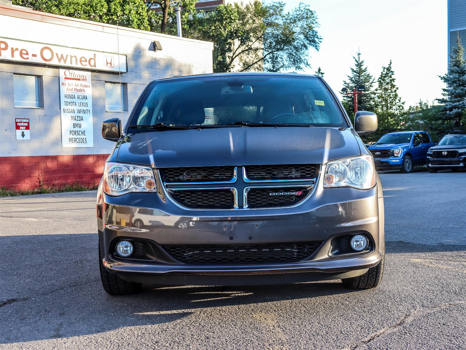 Dodge Grand Caravan