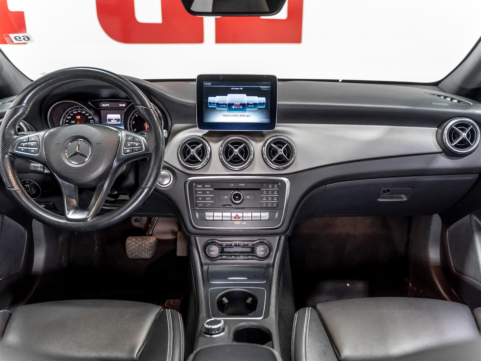 Mercedes-Benz CLA250