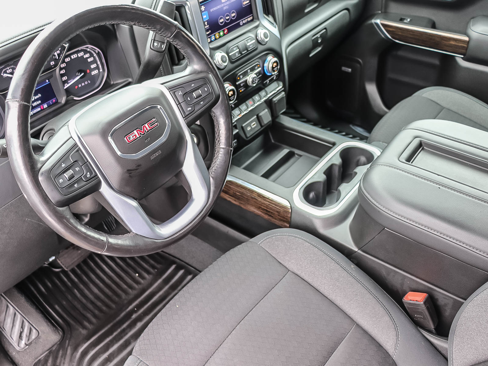 GMC Sierra Short BOX Crew CAB 1500 4WD