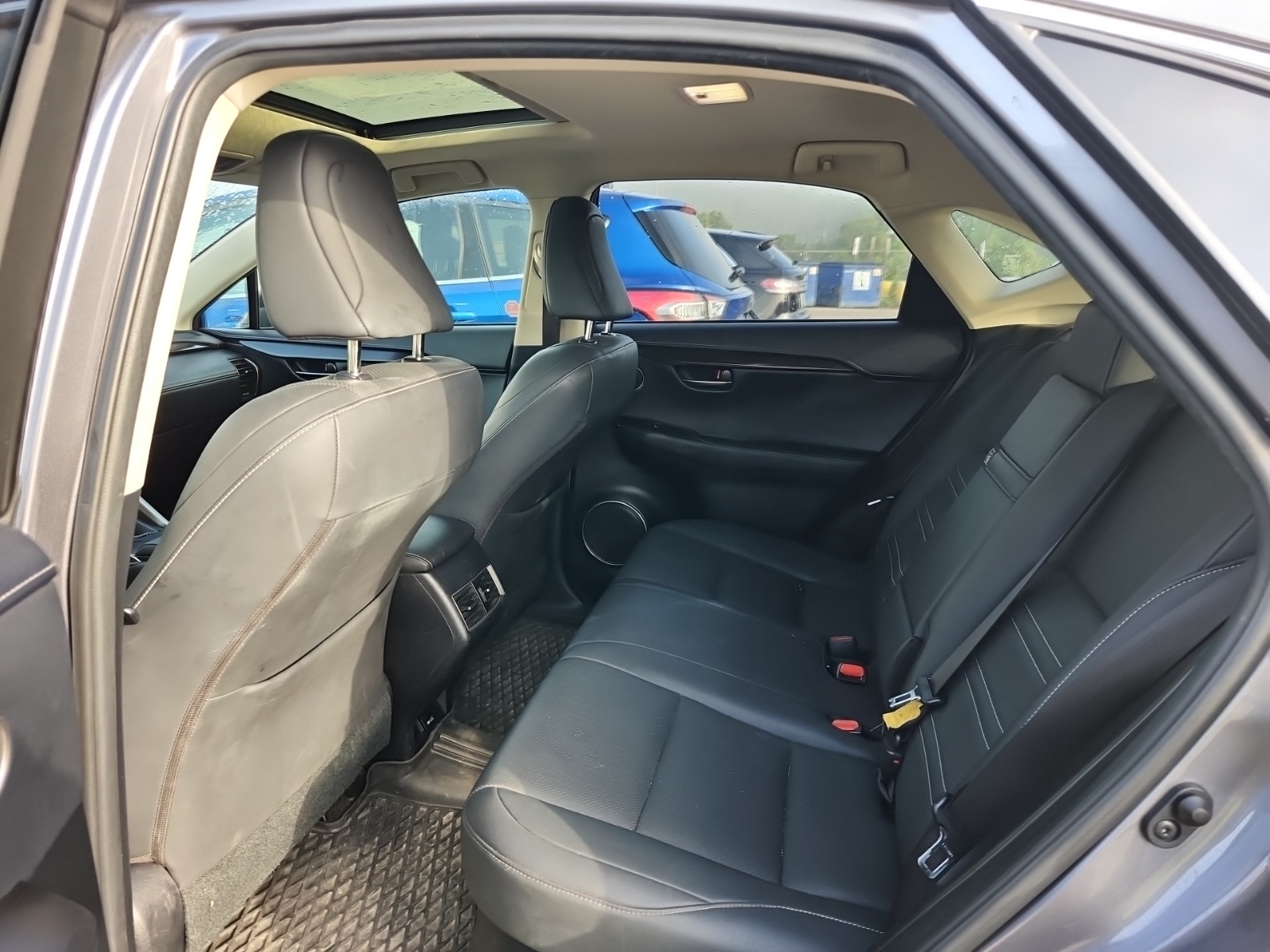 Lexus NX 300H