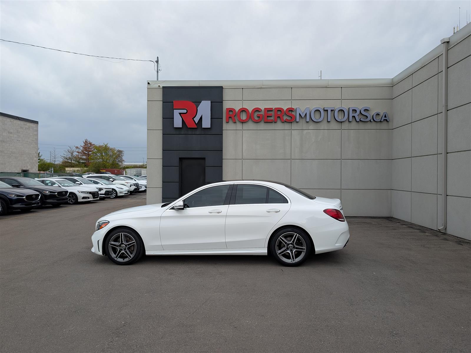 Mercedes-Benz C300