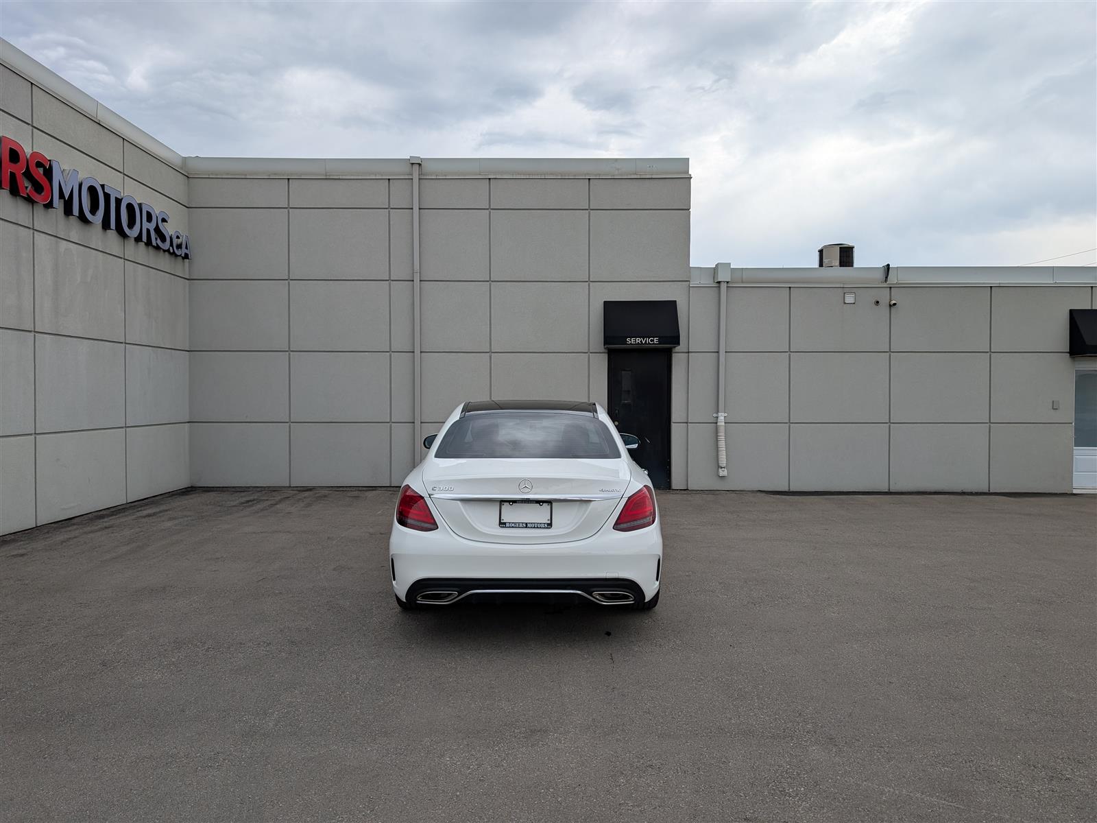 Mercedes-Benz C300