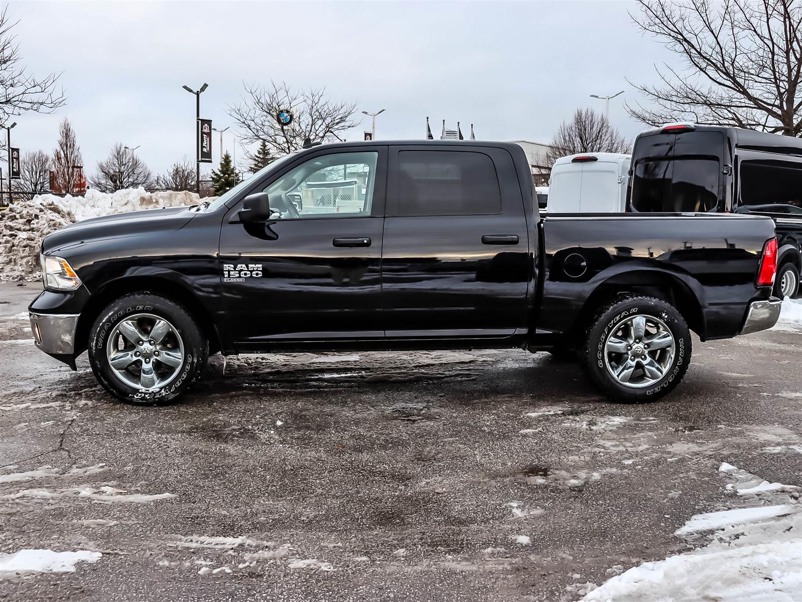 Ram RAM 1500 Classic Crew Cab 4x4 (DS)