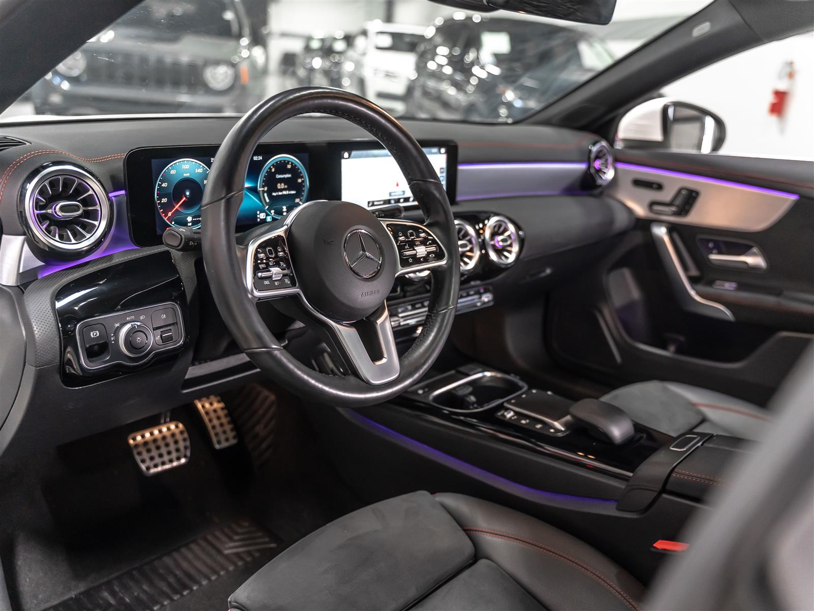 Mercedes-Benz CLA250