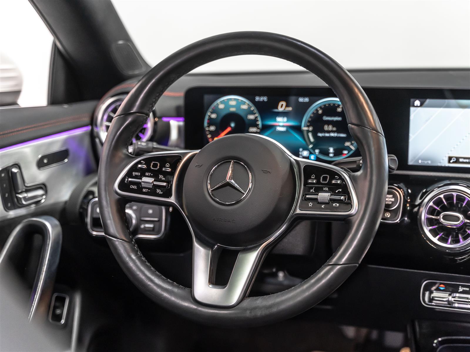 Mercedes-Benz CLA250