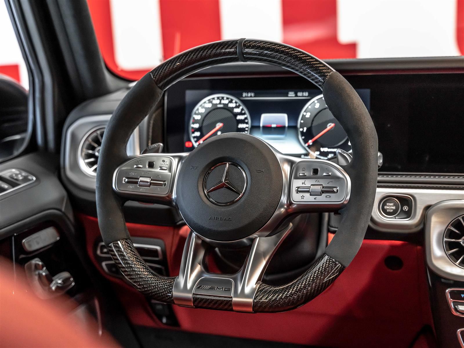 Mercedes-Benz G63