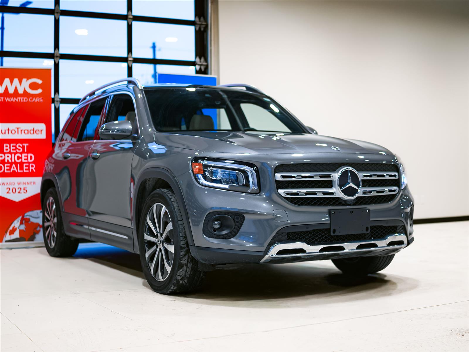 Mercedes-Benz GLB250