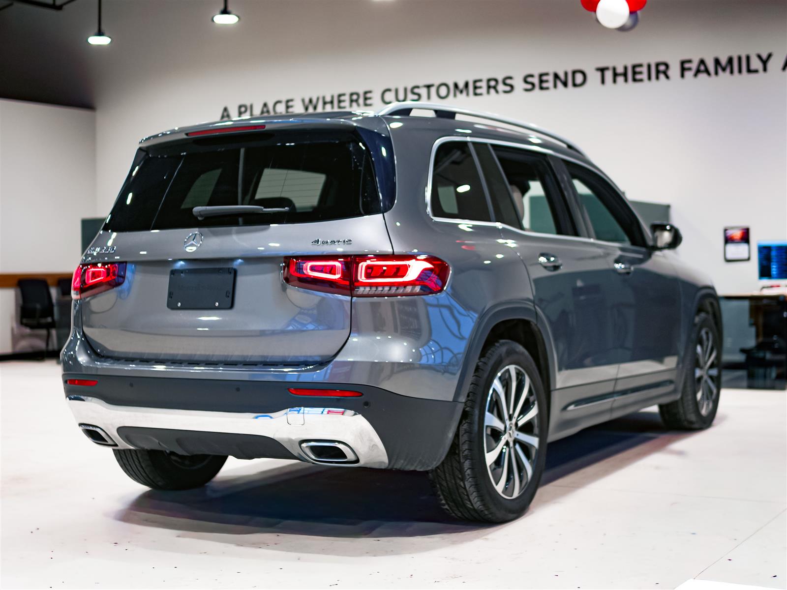 Mercedes-Benz GLB250