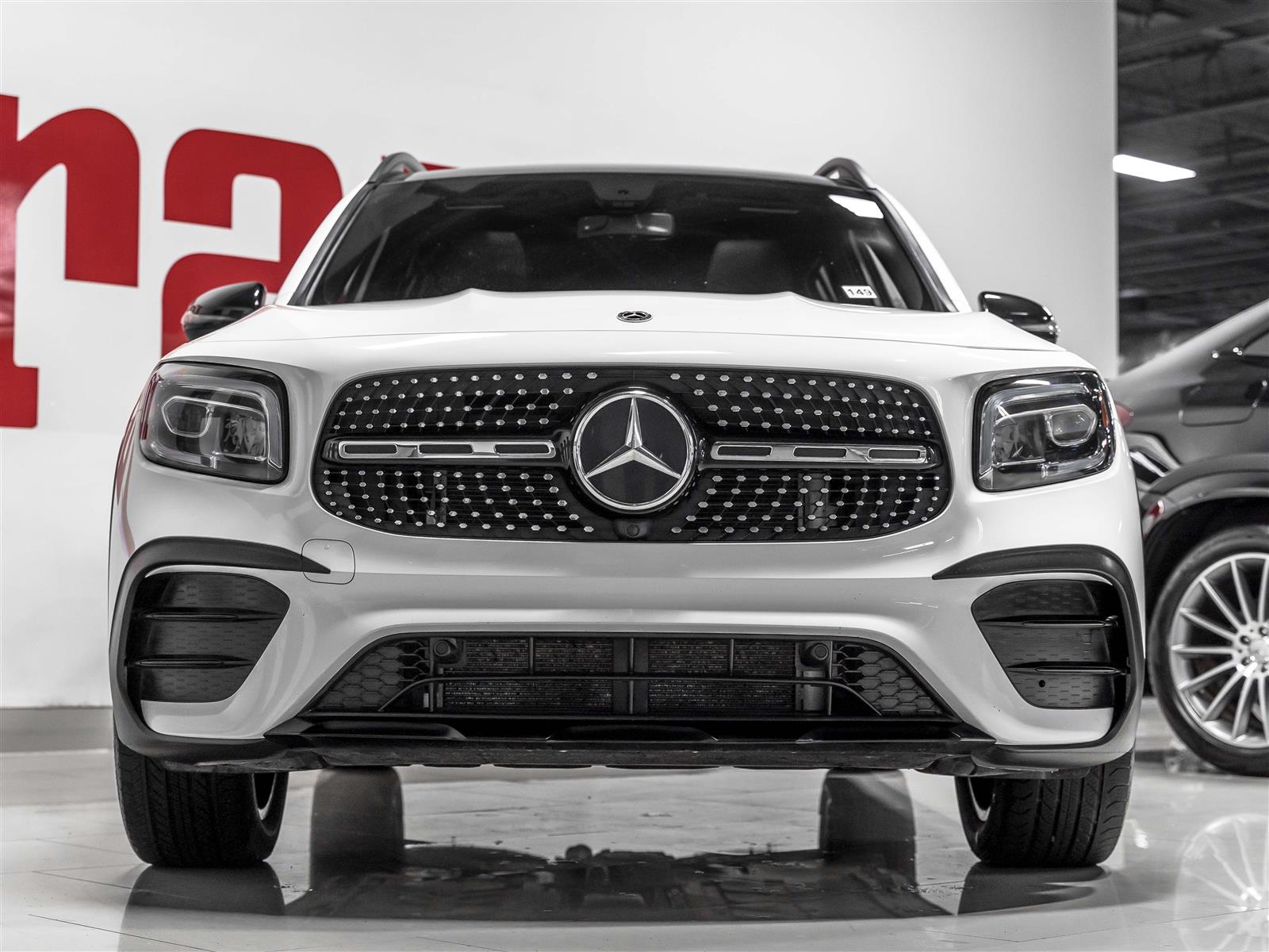 Mercedes-Benz GLB250