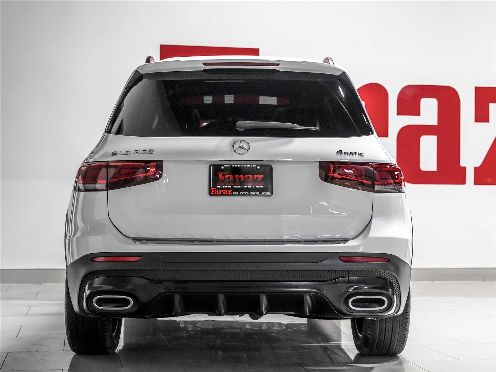 Mercedes-Benz GLB250