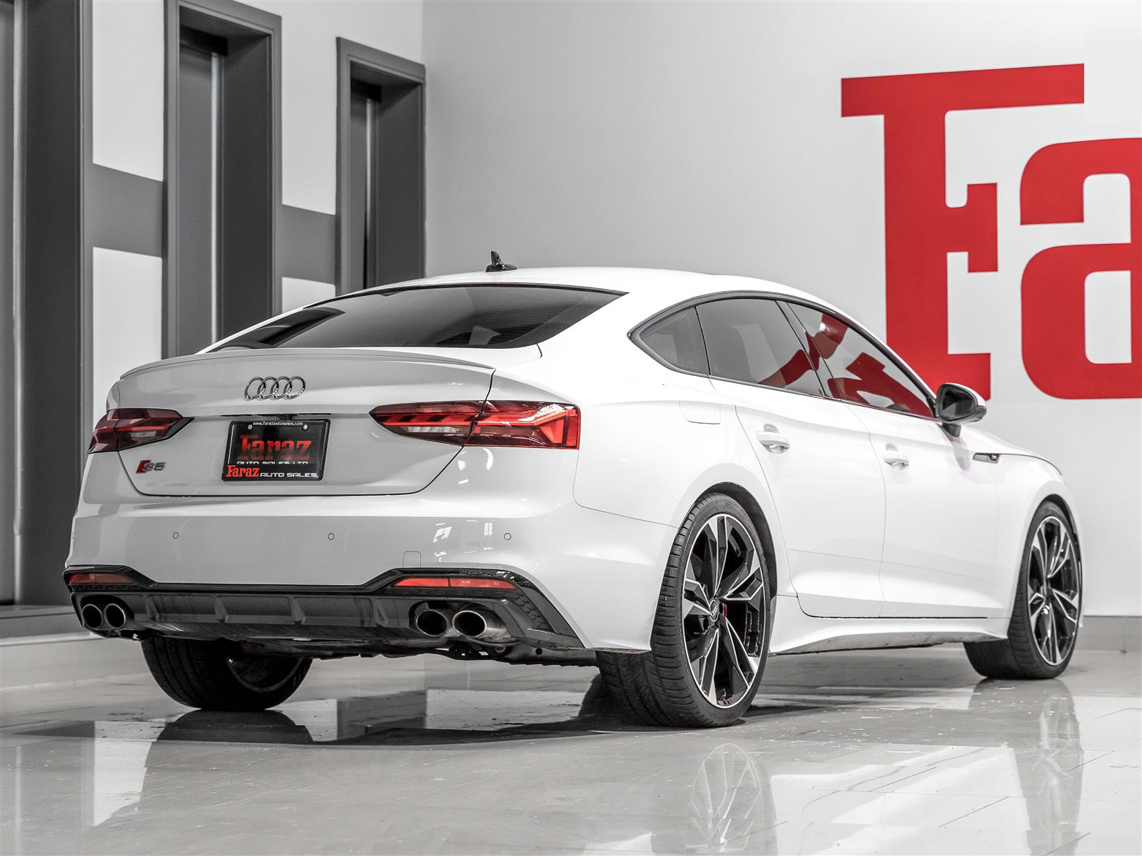 Audi S5