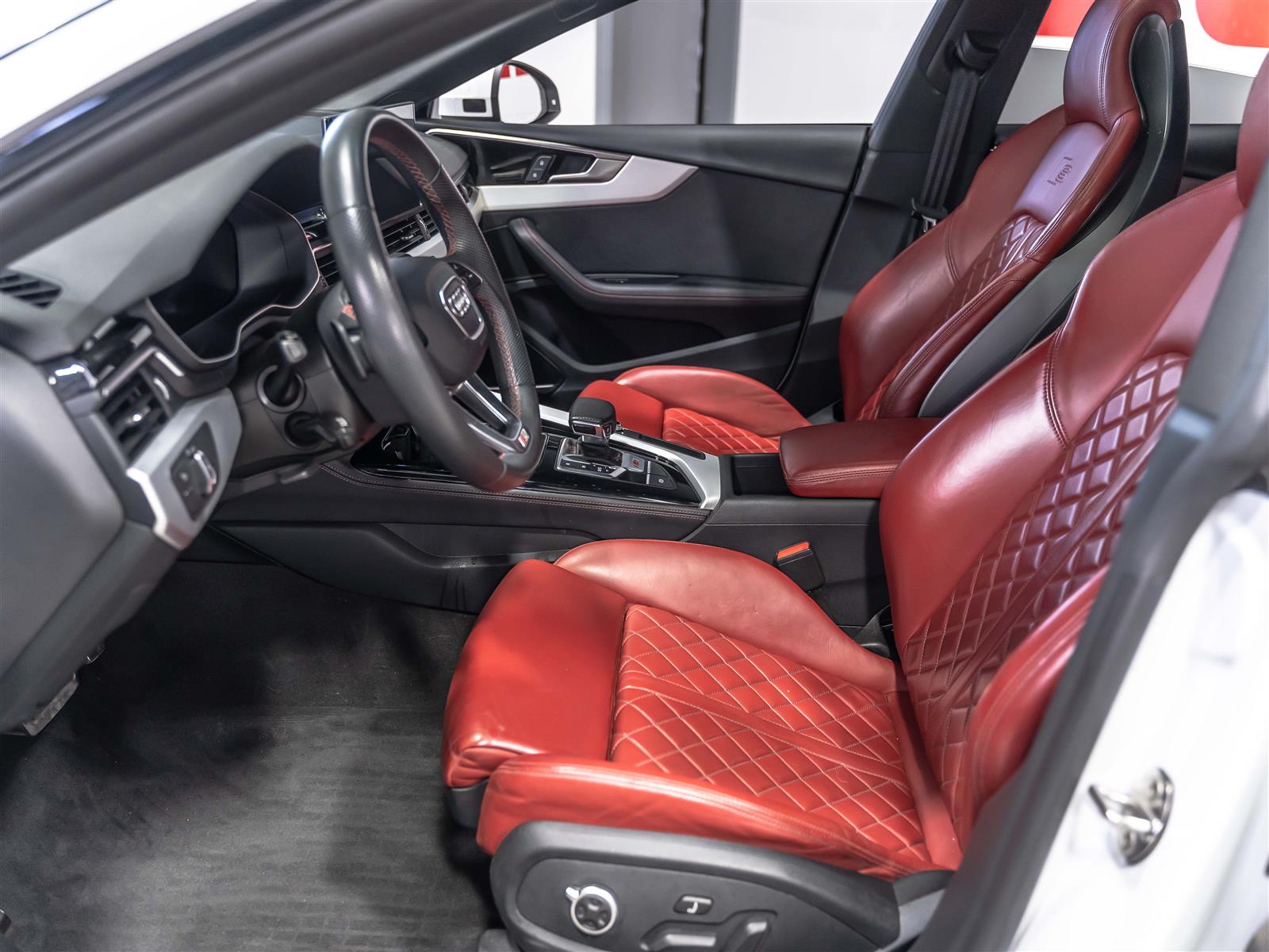 Audi S5