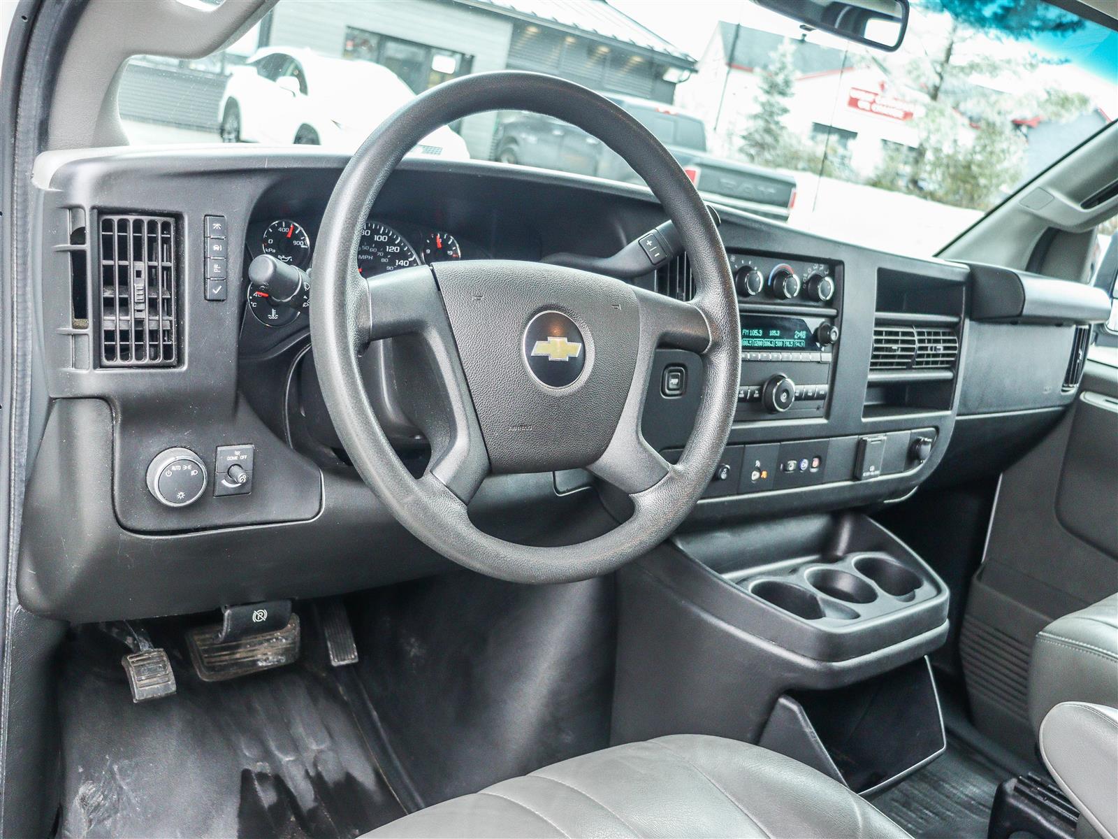 Chevrolet Express 2500