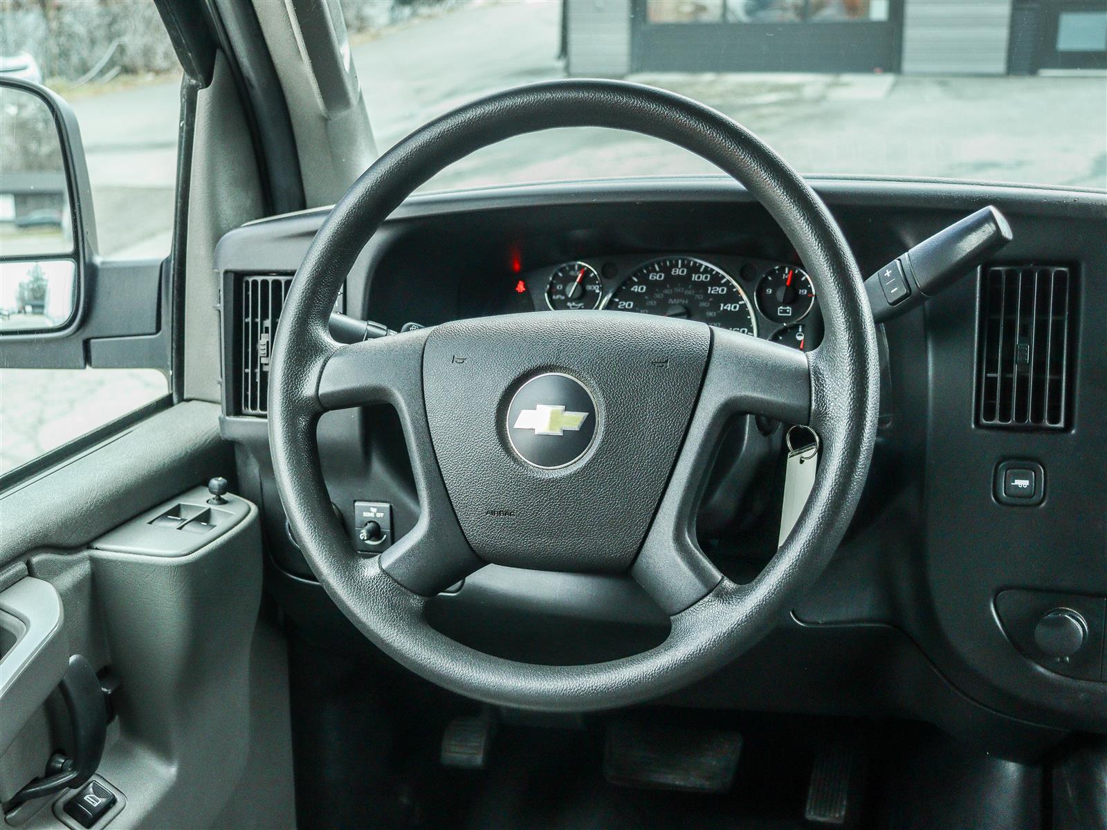 Chevrolet Express 2500