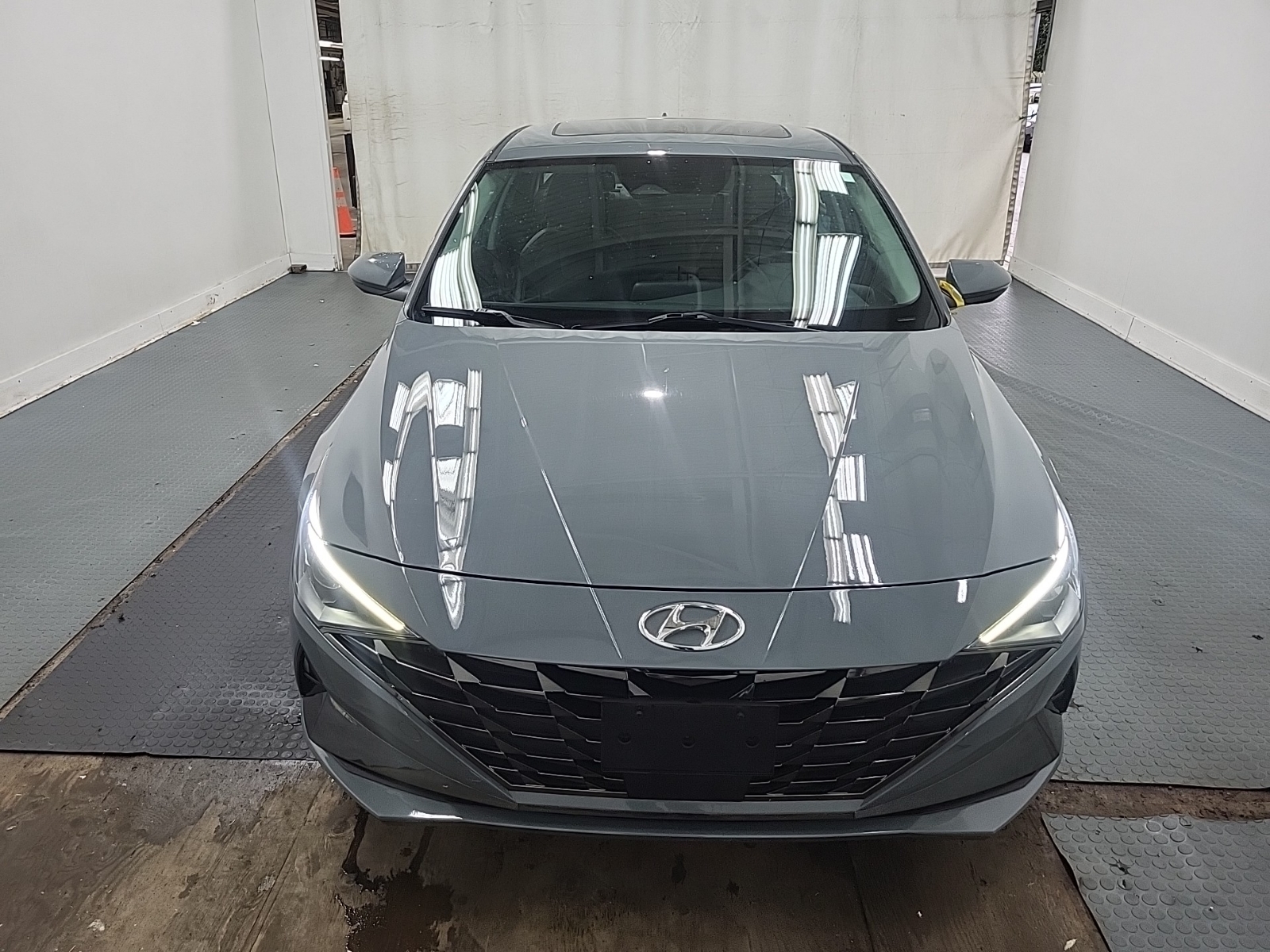 Hyundai Elantra Hybrid