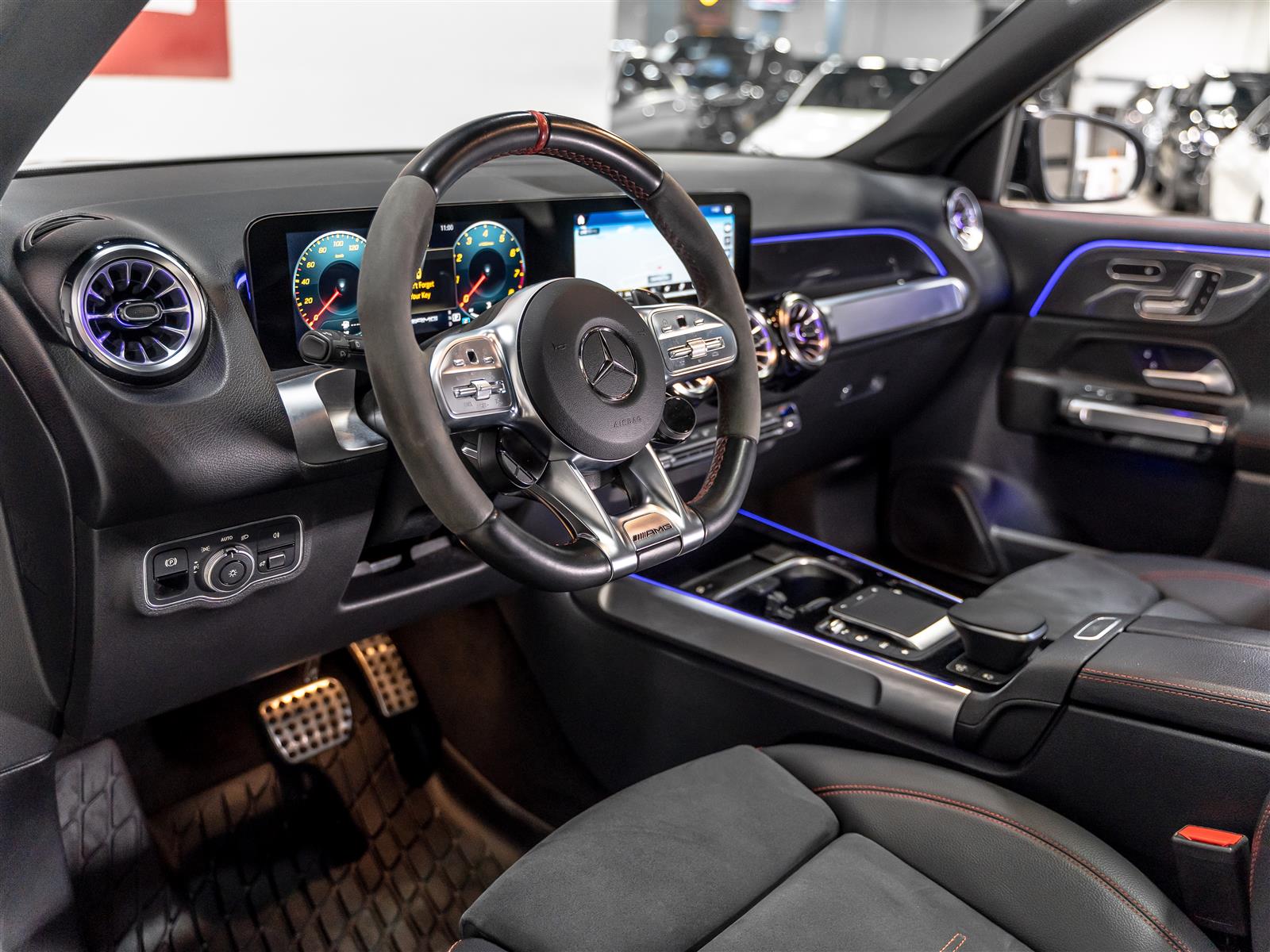Mercedes-Benz GLB250