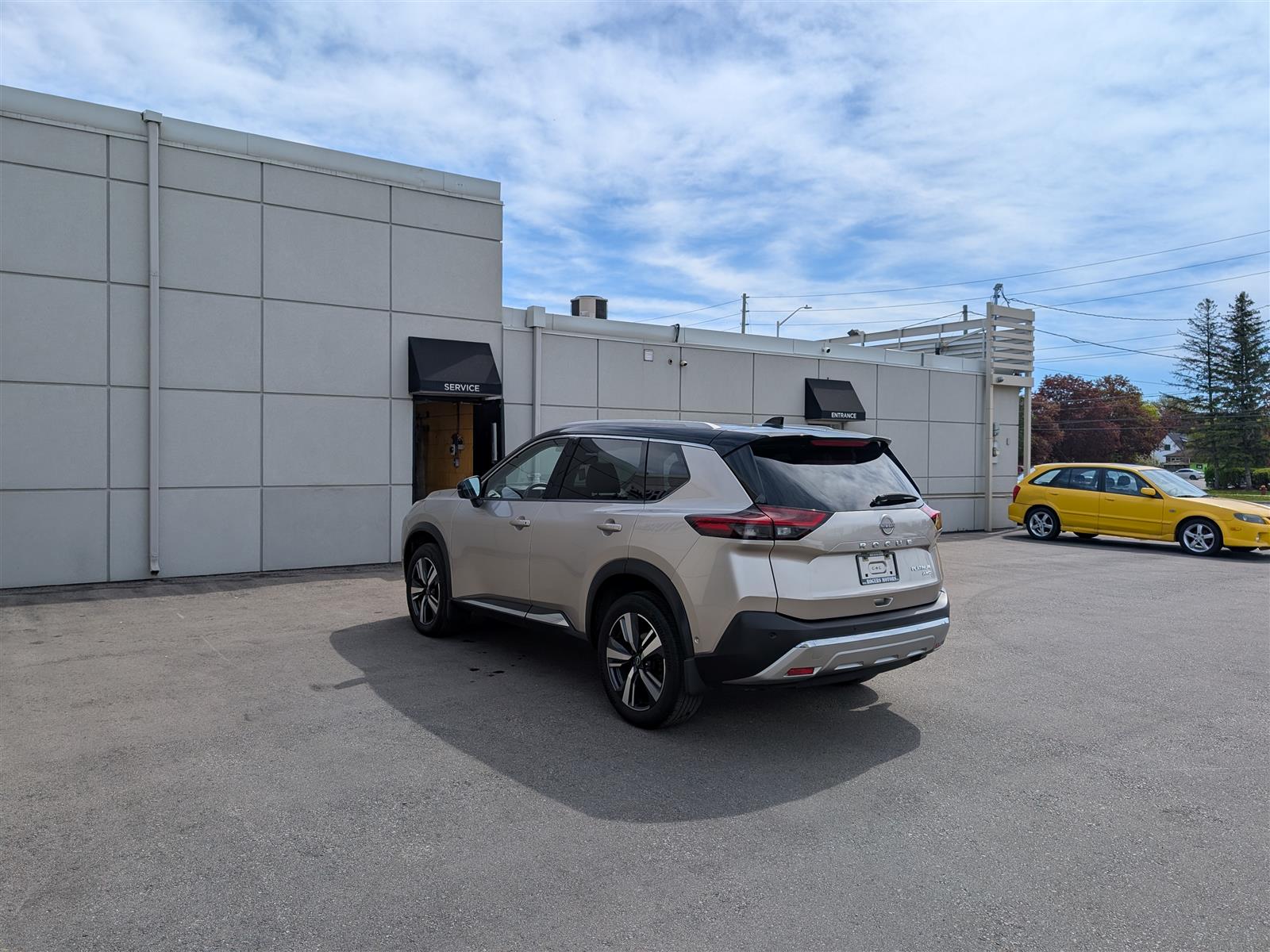 Nissan Rogue