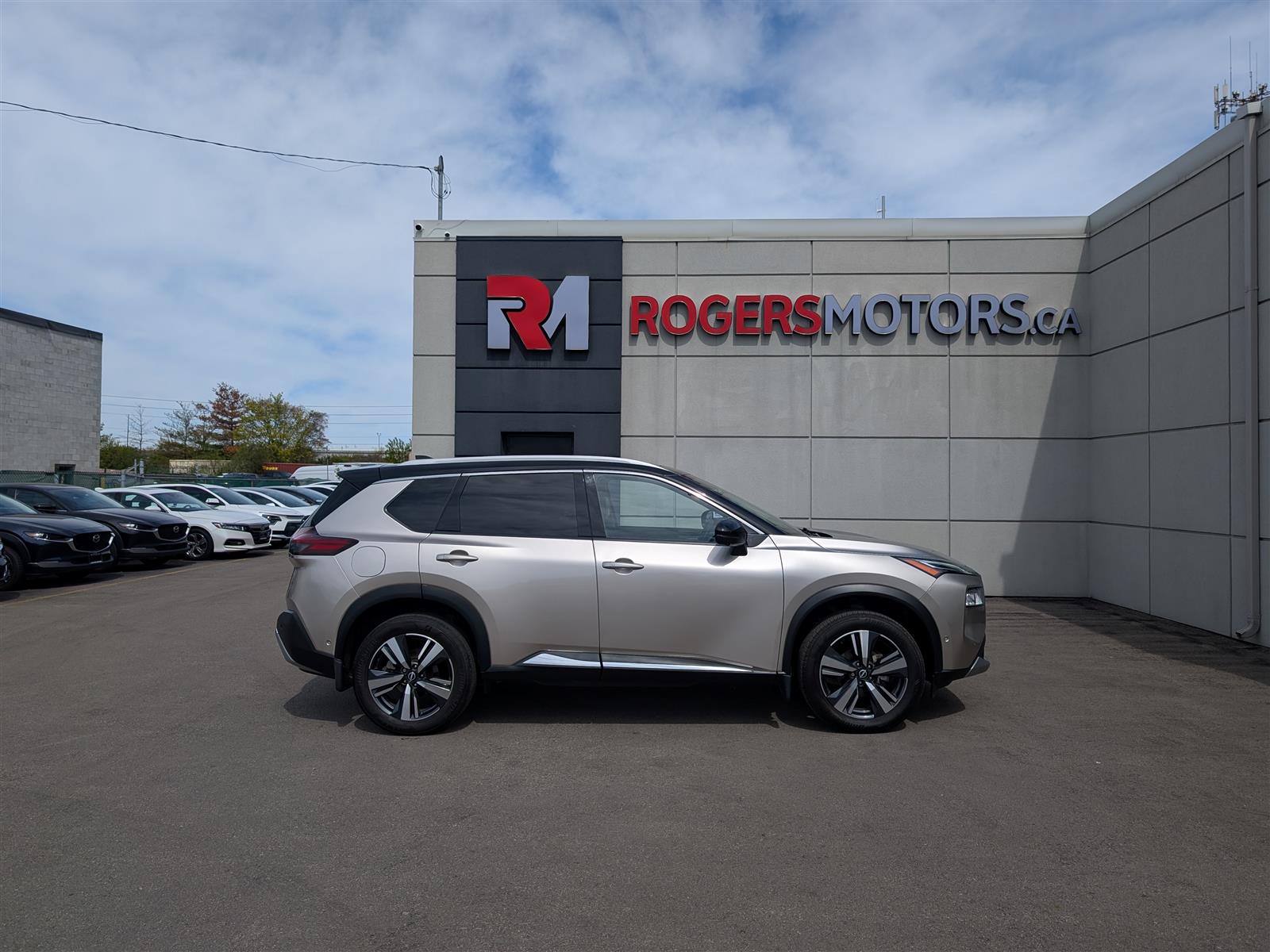 Nissan Rogue