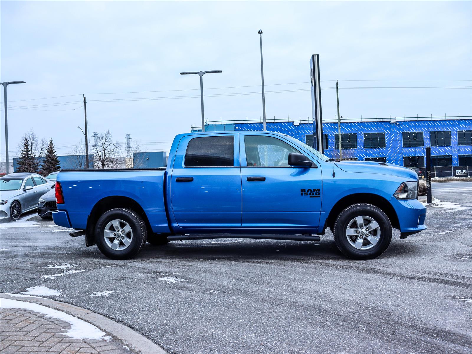 Ram RAM 1500 Classic Crew Cab 4x4 (DS)