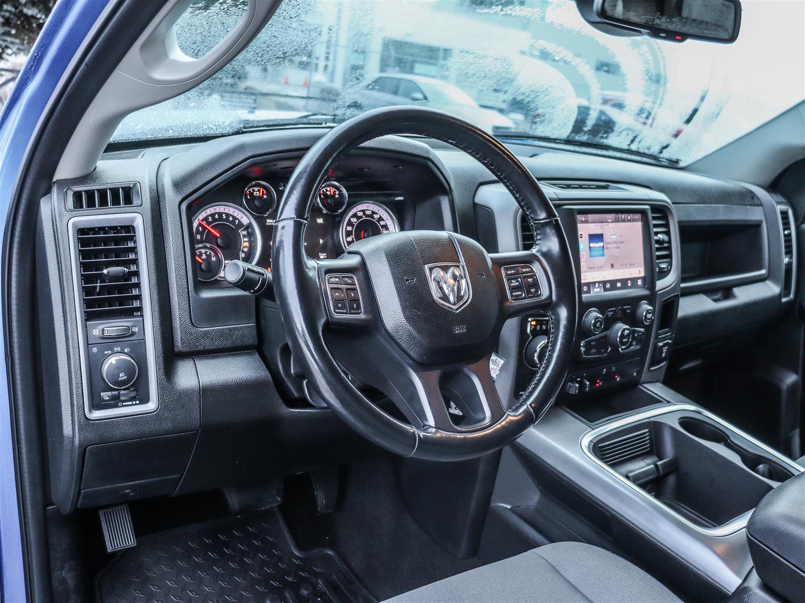 Ram RAM 1500 Classic Crew Cab 4x4 (DS)