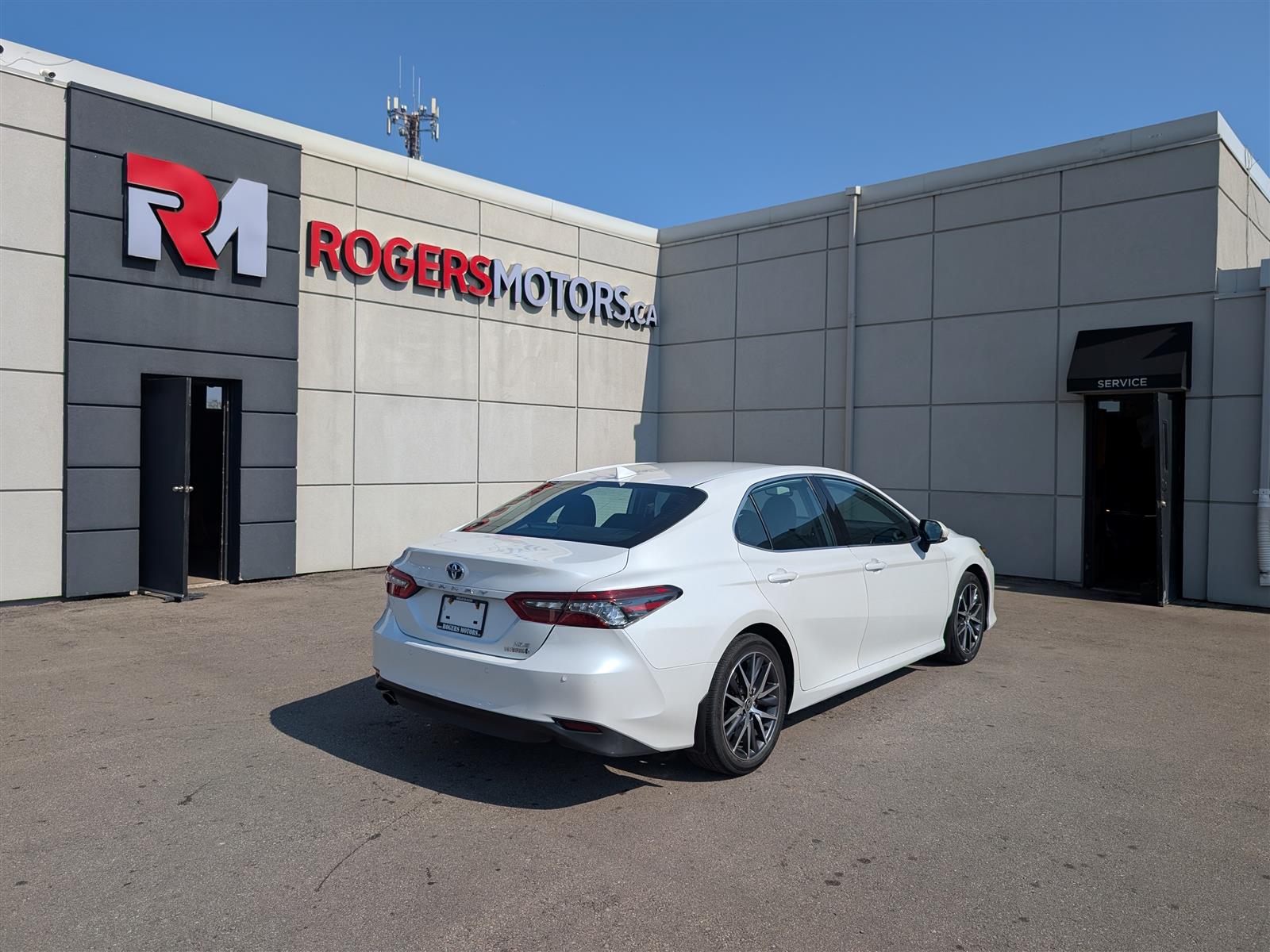 Toyota Camry Hybrid