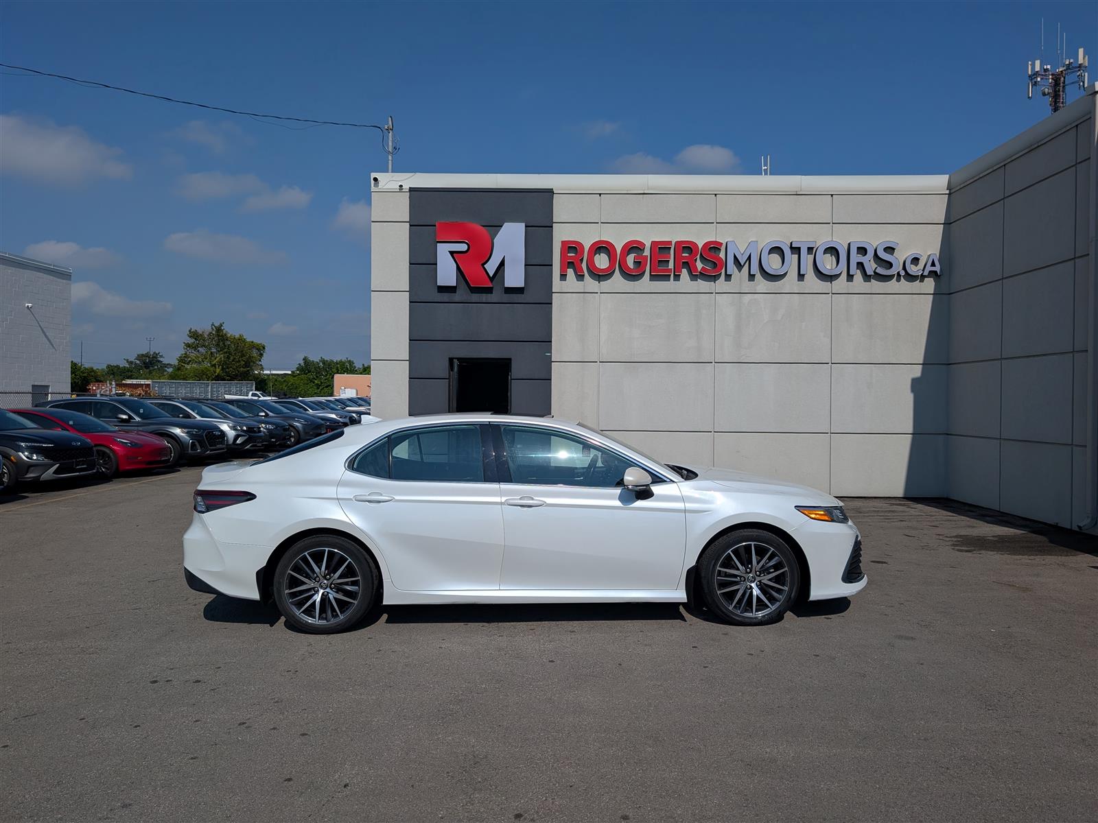 Toyota Camry Hybrid