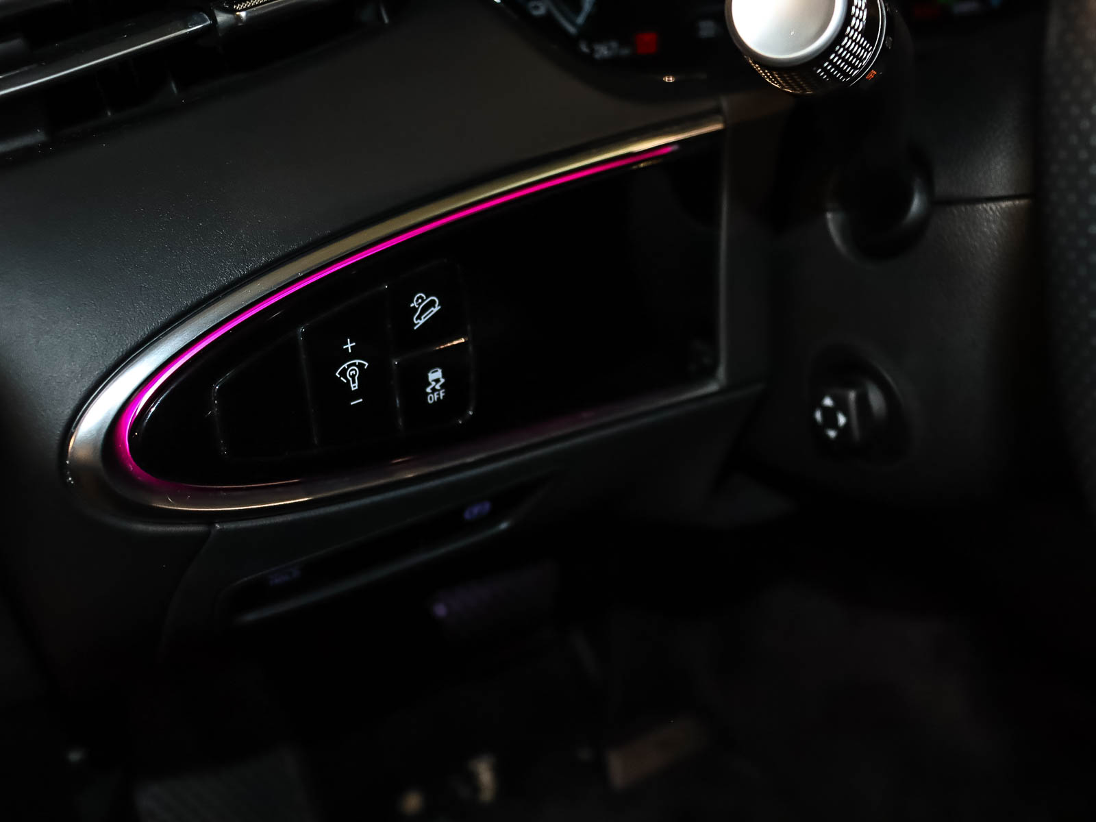 Genesis Electrified GV70