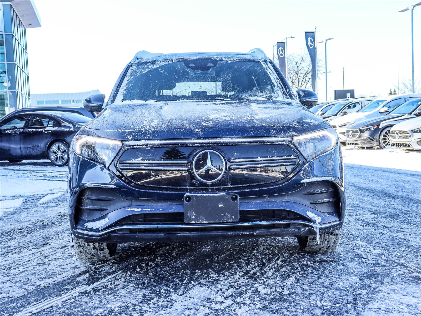 Mercedes-Benz EQB350