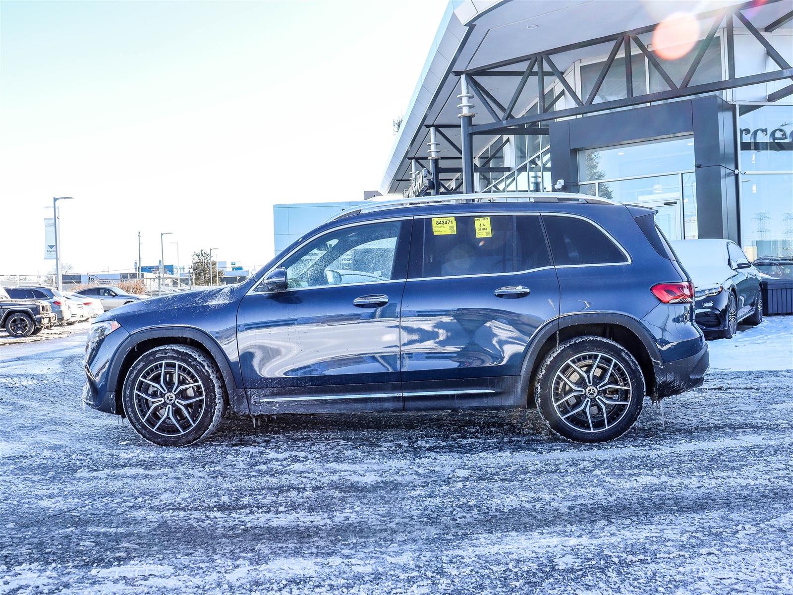 Mercedes-Benz EQB350