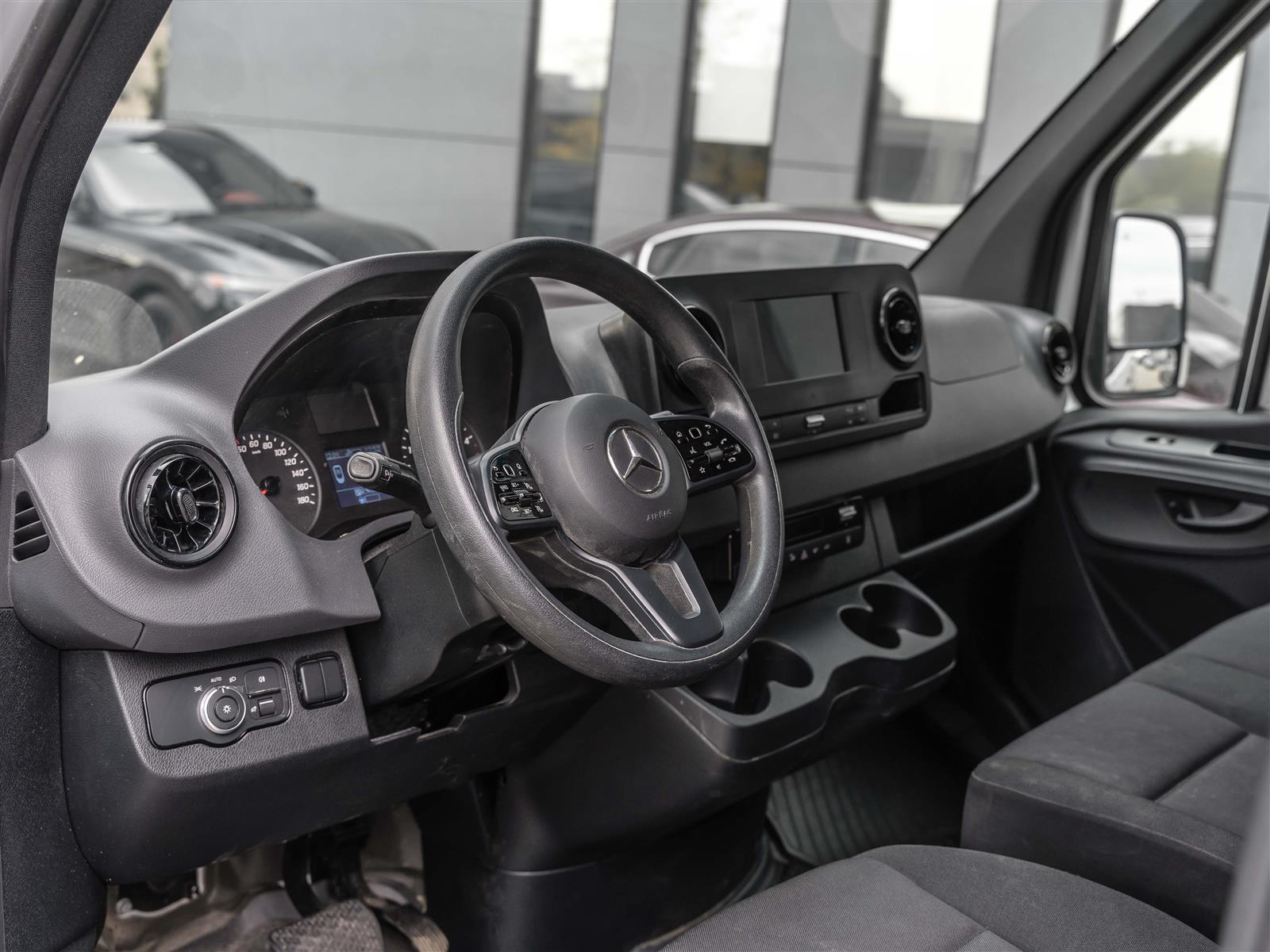 Mercedes-Benz Sprinter 2500 Cargo 170