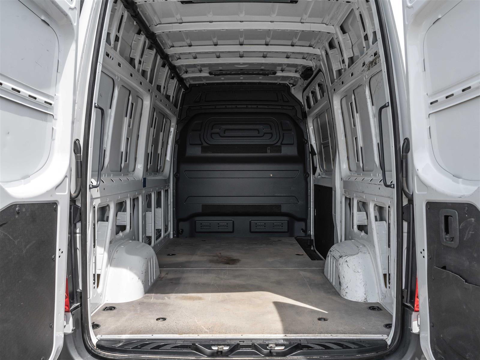 Mercedes-Benz Sprinter 2500 Cargo 170