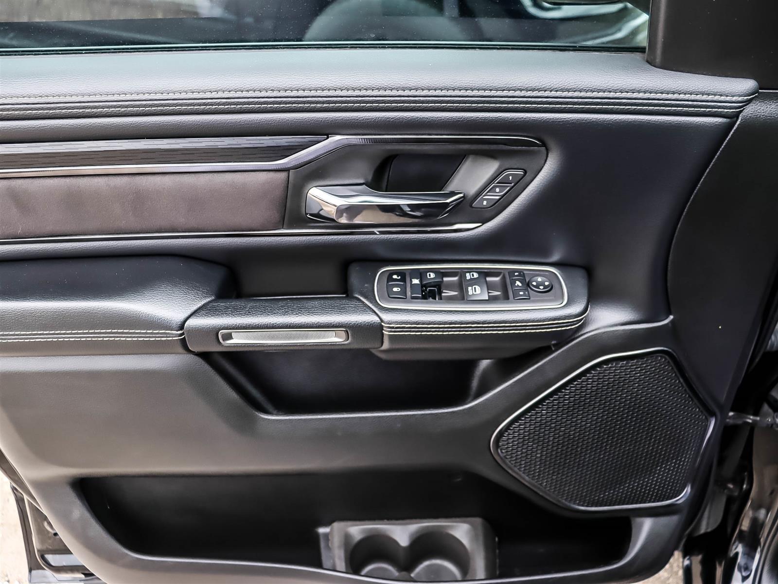 Ram RAM 1500 Crew Cab 4x4 (DT)